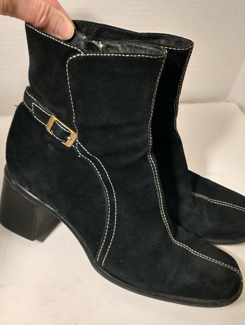 Clarks Black Leather Chunky Heeled Ankle Boot, Square Toe, Size 8, Grannycore